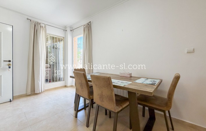 Sale - Villa  - Macisvenda