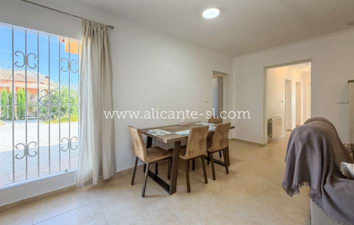 Sale - Villa  - Macisvenda