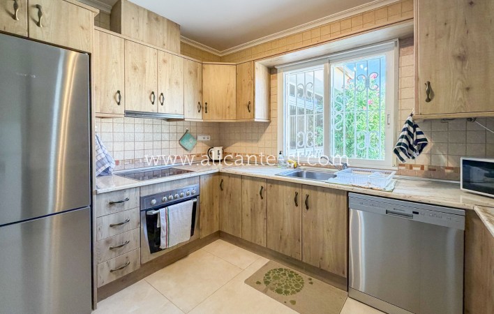 Sale - Villa  - Macisvenda