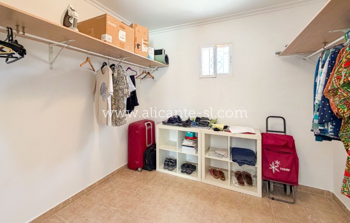 Sale - Villa  - Macisvenda