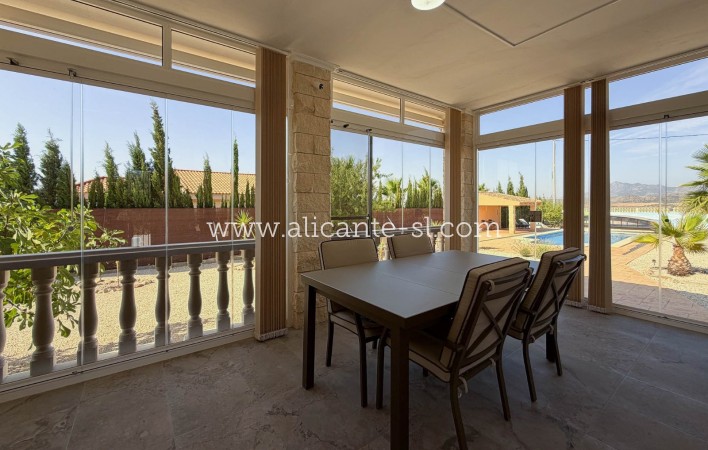 Sale - Villa  - Macisvenda
