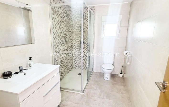 Sale - Villa  - La Romana