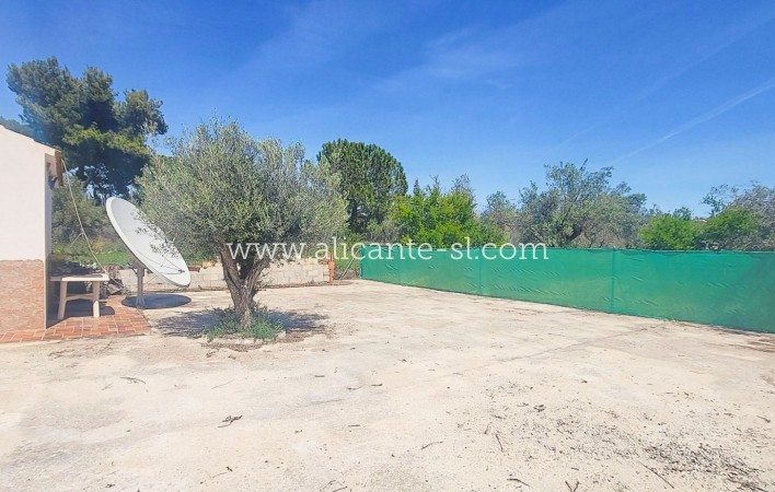 Sale - Villa  - La Romana