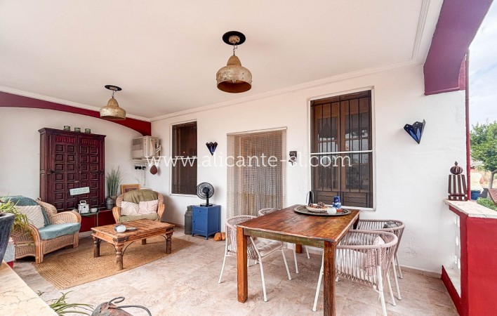 Sale - Finca - Hondón de las Nieves
