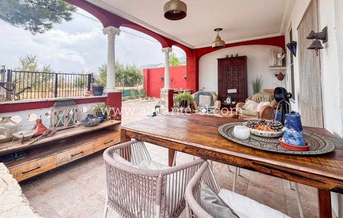 Sale - Finca - Hondón de las Nieves