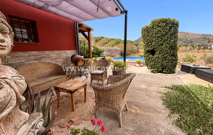 Sale - Finca - Hondón de las Nieves