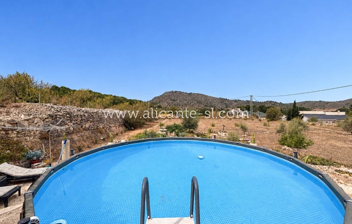 Sale - Finca - Hondón de las Nieves