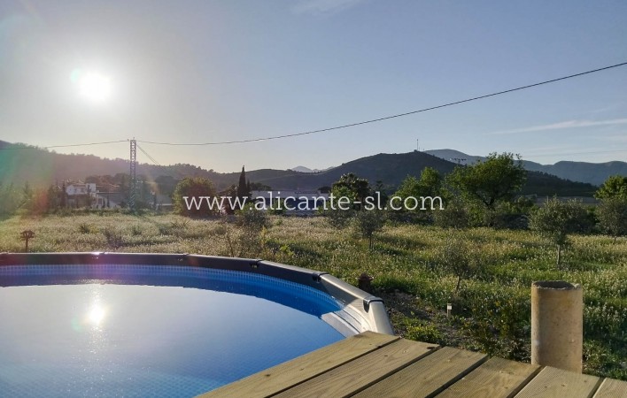 Sale - Finca - Hondón de las Nieves