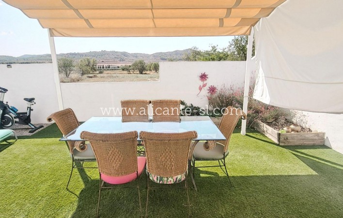 Sale - Villa  - Caudete