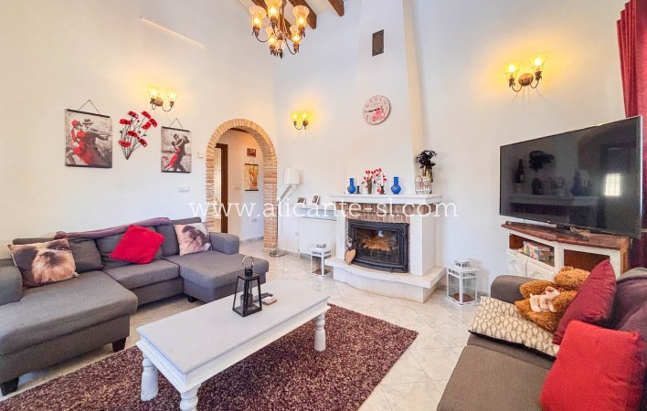 Sale - Villa  - Fortuna