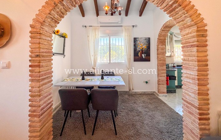 Sale - Villa  - Fortuna