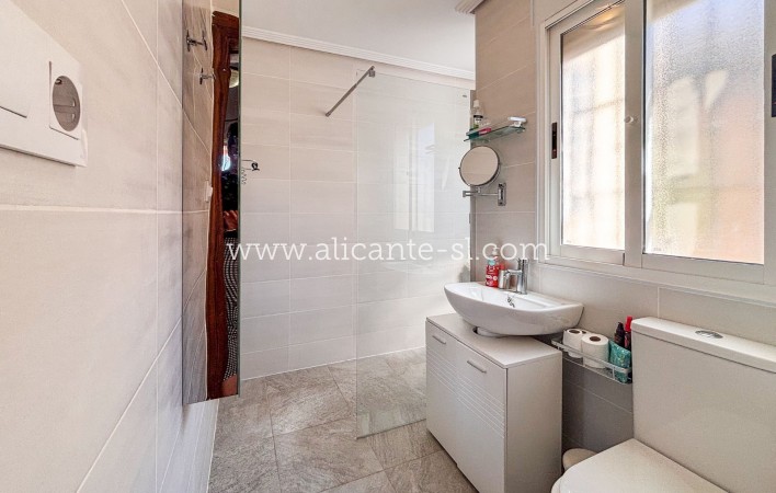 Sale - Villa  - Fortuna