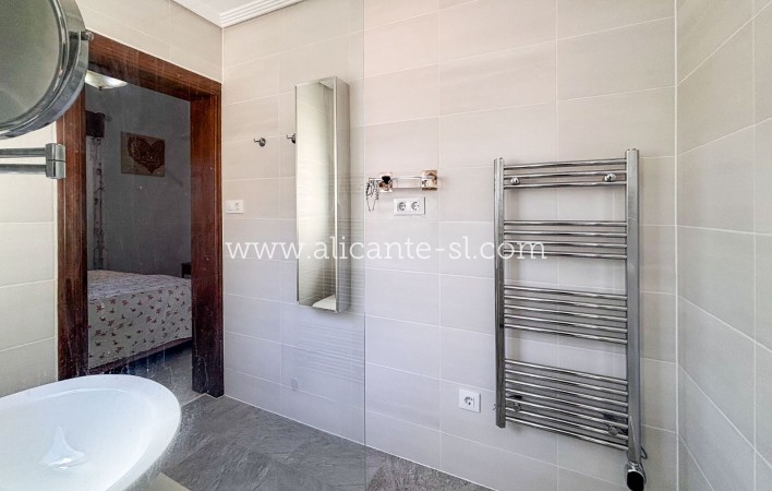 Sale - Villa  - Fortuna