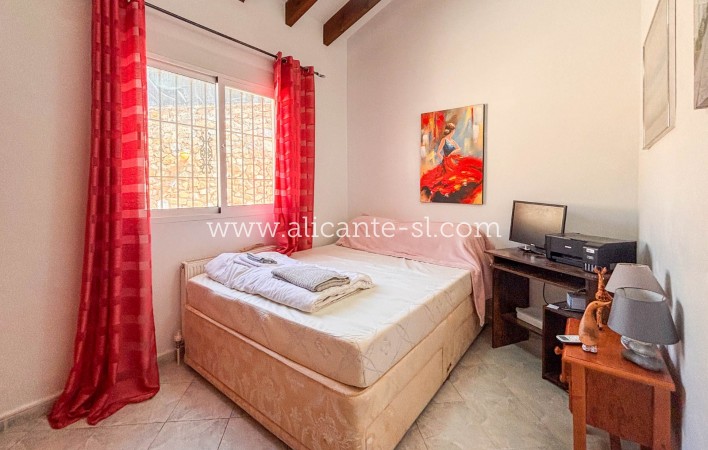 Sale - Villa  - Fortuna