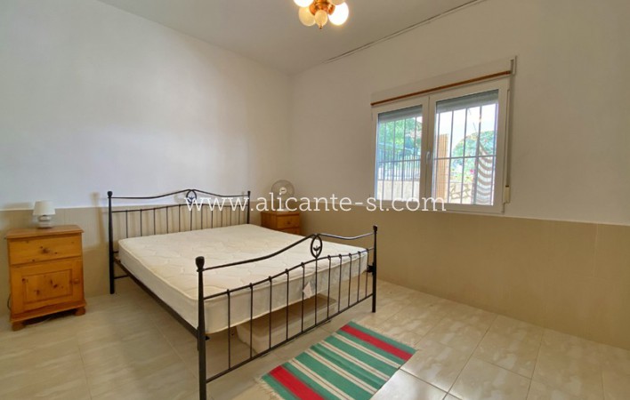 Revente - Villa  - Hondón de las Nieves