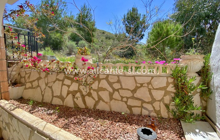 Revente - Villa  - Hondón de las Nieves