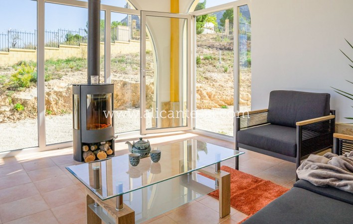 Resale - Villa / Doppelhaushälfte - La Romana