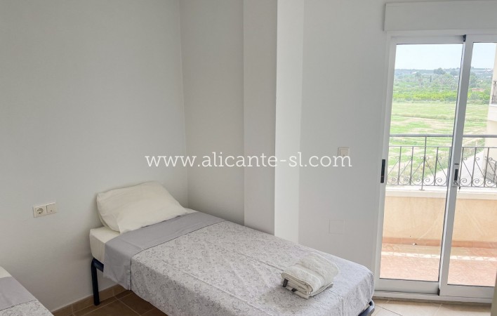 Sale - Apartment / flat - Jacarilla