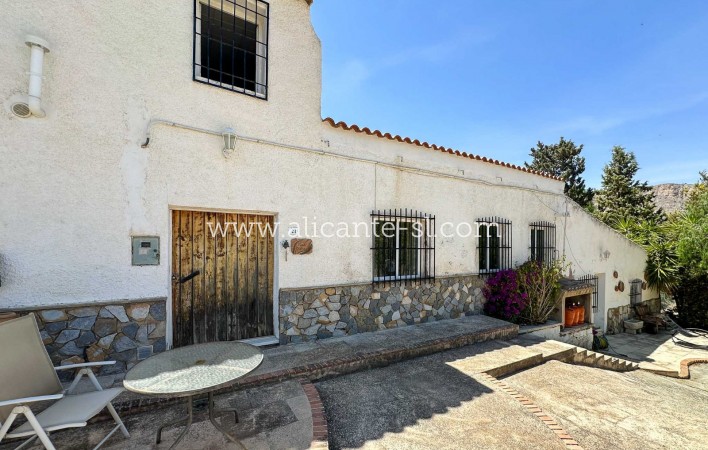 Sale - Country House - La Romana