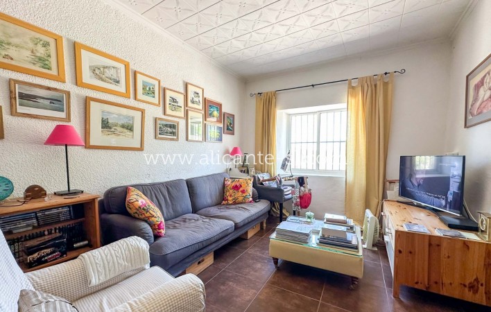 Sale - Country House - La Romana