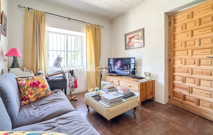 Sale - Country House - La Romana