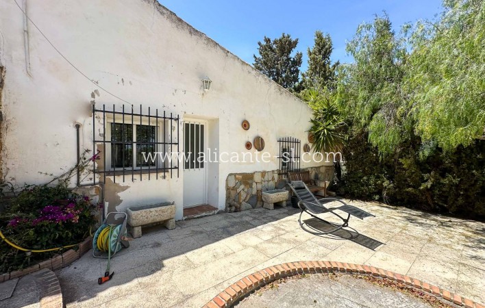 Sale - Country House - La Romana