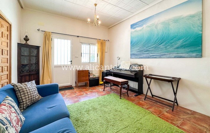 Sale - Country House - La Romana