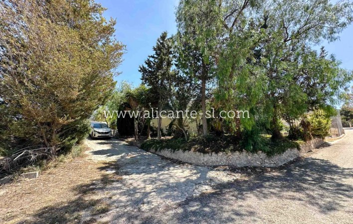 Sale - Country House - La Romana