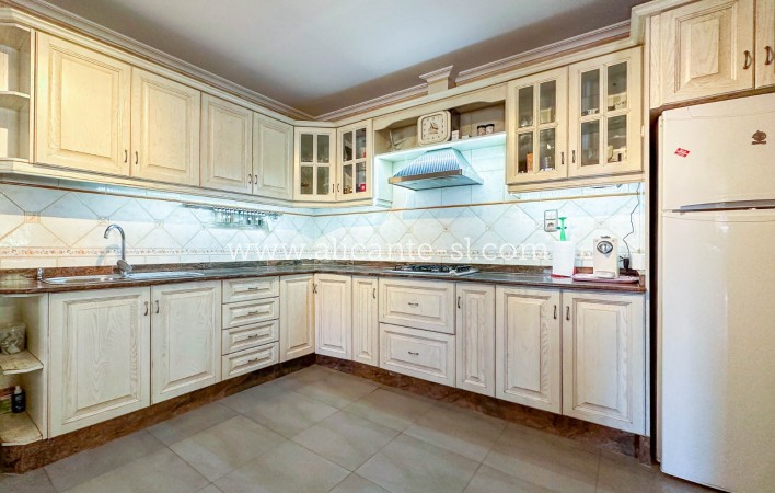 Venta - Villa  - Albatera