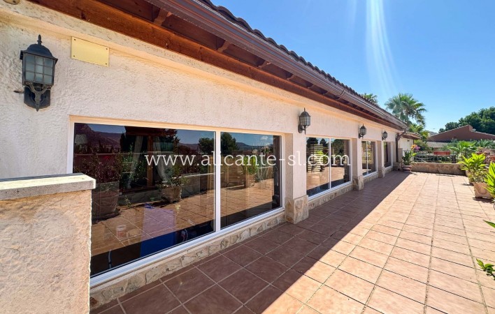 Sale - Villa  - Aspe