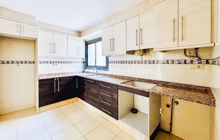 Sale - Apartment  - Hondón de las Nieves