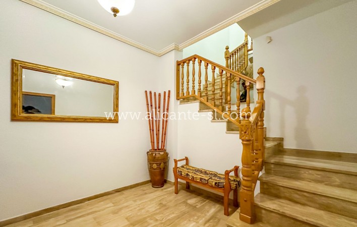 Sale - Townhouse - Hondón de las Nieves