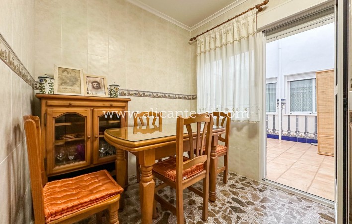 Sale - Townhouse - Hondón de las Nieves