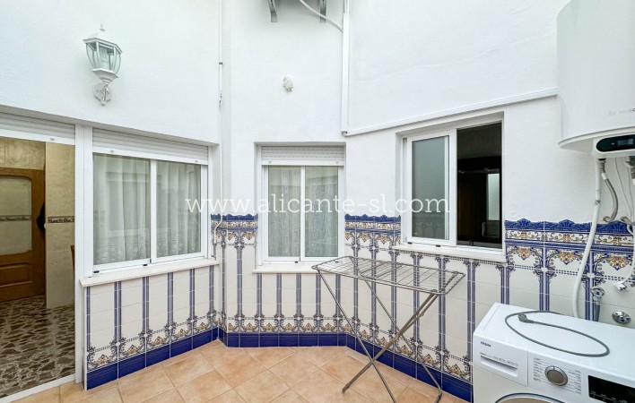 Sale - Townhouse - Hondón de las Nieves