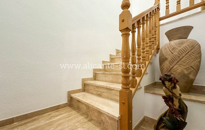 Sale - Townhouse - Hondón de las Nieves