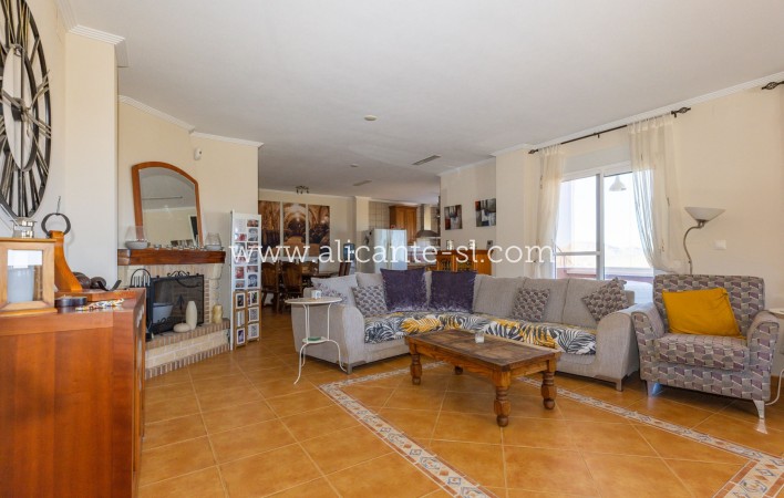 Revente - Villa  - Hondón de las Nieves
