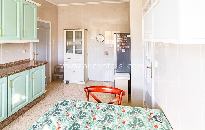 Venta - Villa  - Hondón de los Fráiles