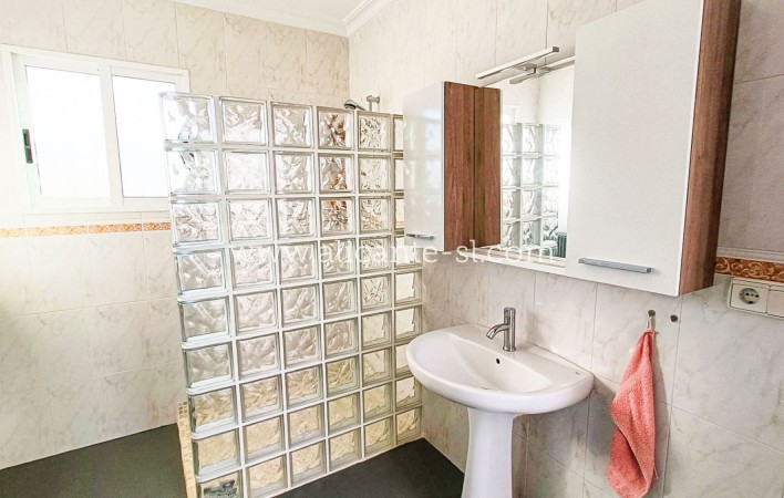 Venta - Villa  - Hondón de los Fráiles