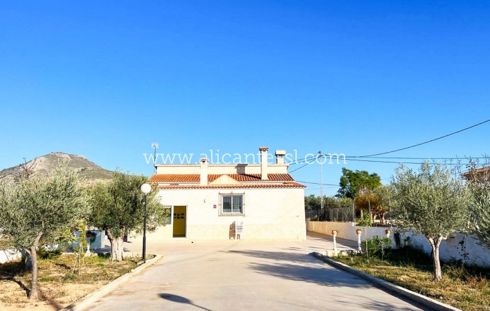 Venta - Villa  - Hondón de los Fráiles