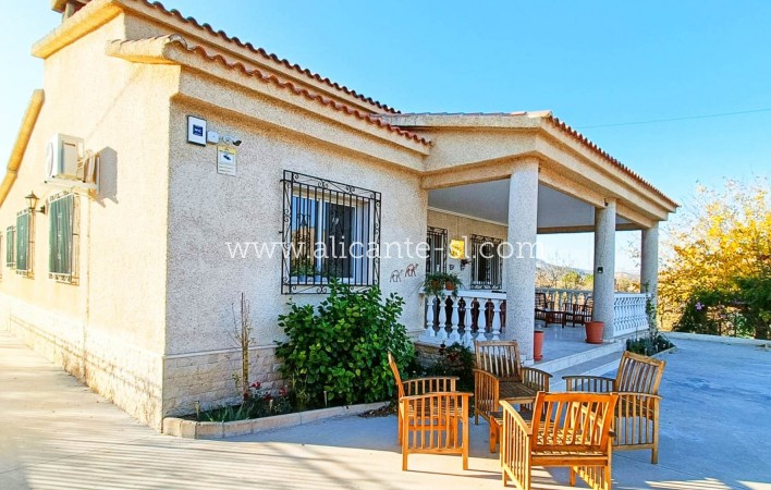 Venta - Villa  - Hondón de los Fráiles