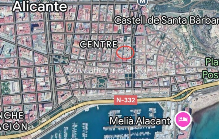 Location longue durée - Appartement / flat - Alicante - Centro