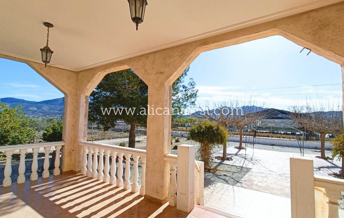 Sale - Villa  - Hondón de los Fráiles