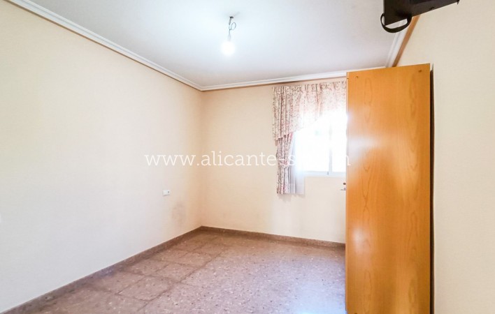 Sale - Villa  - Hondón de los Fráiles