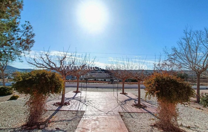 Sale - Villa  - Hondón de los Fráiles