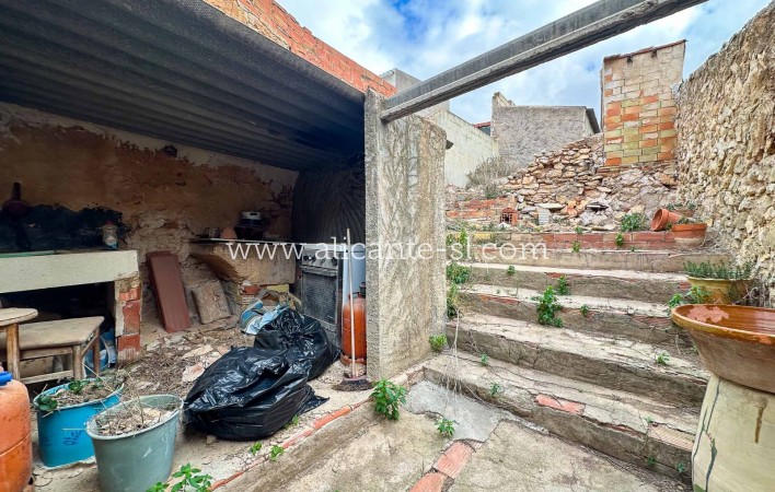 Sale - Townhouse - Hondón de las Nieves