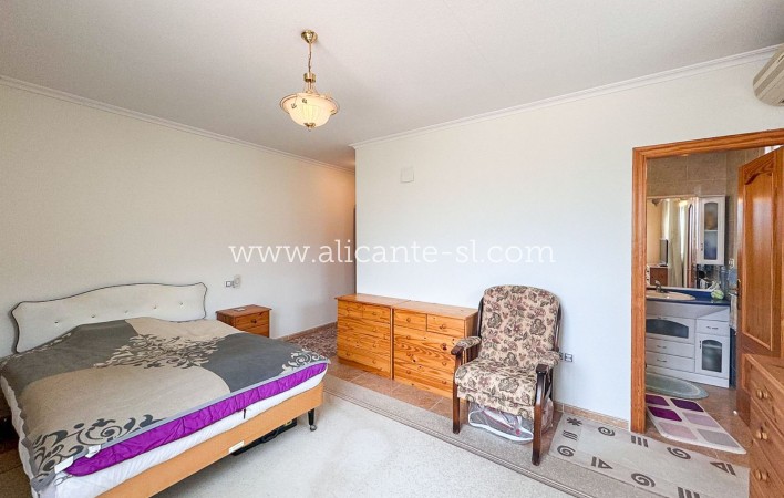 Venta - Villa  - La Romana