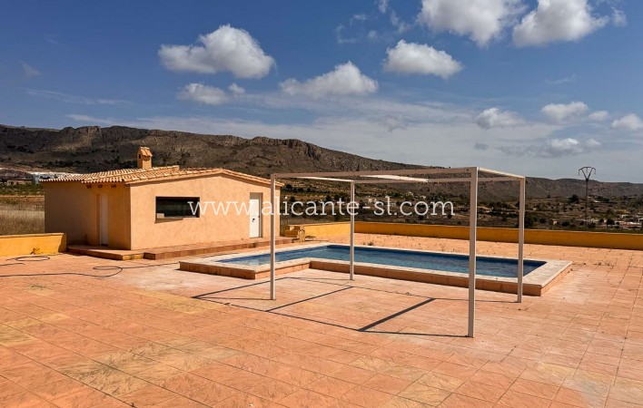 Venta - Villa  - La Romana