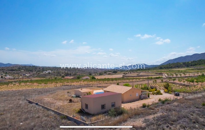 Venta - Villa  - La Romana