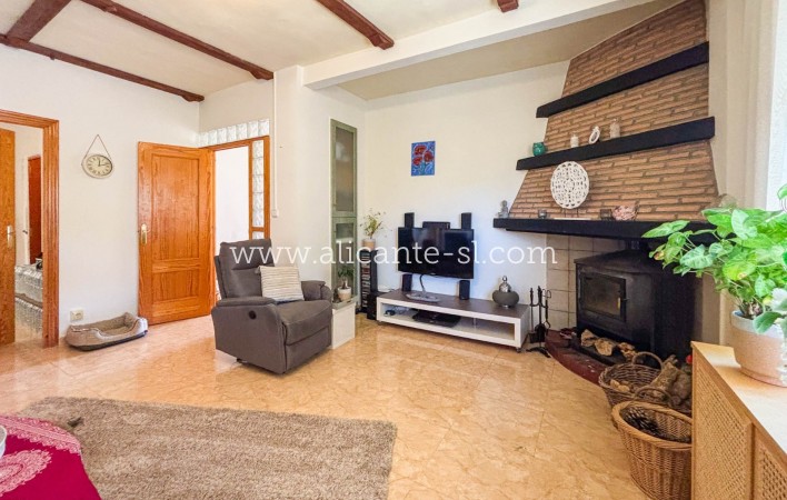 Sale - Finca - La Romana