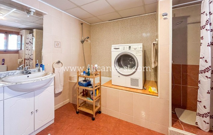 Sale - Finca - La Romana